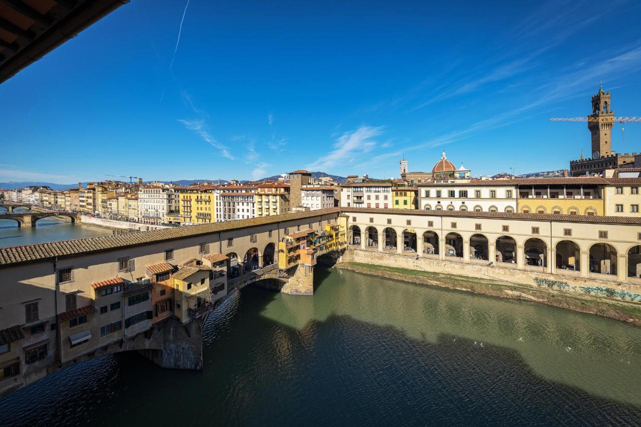 - Dreams Over Ponte Vecchio * Florence