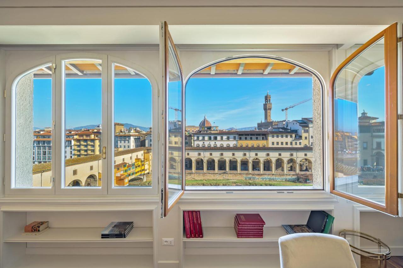 - Dreams Over Ponte Vecchio Apartment *