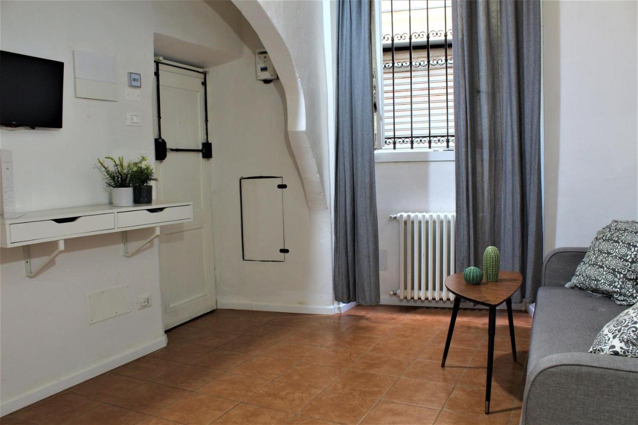 Apartment Crystal Ship Florence
