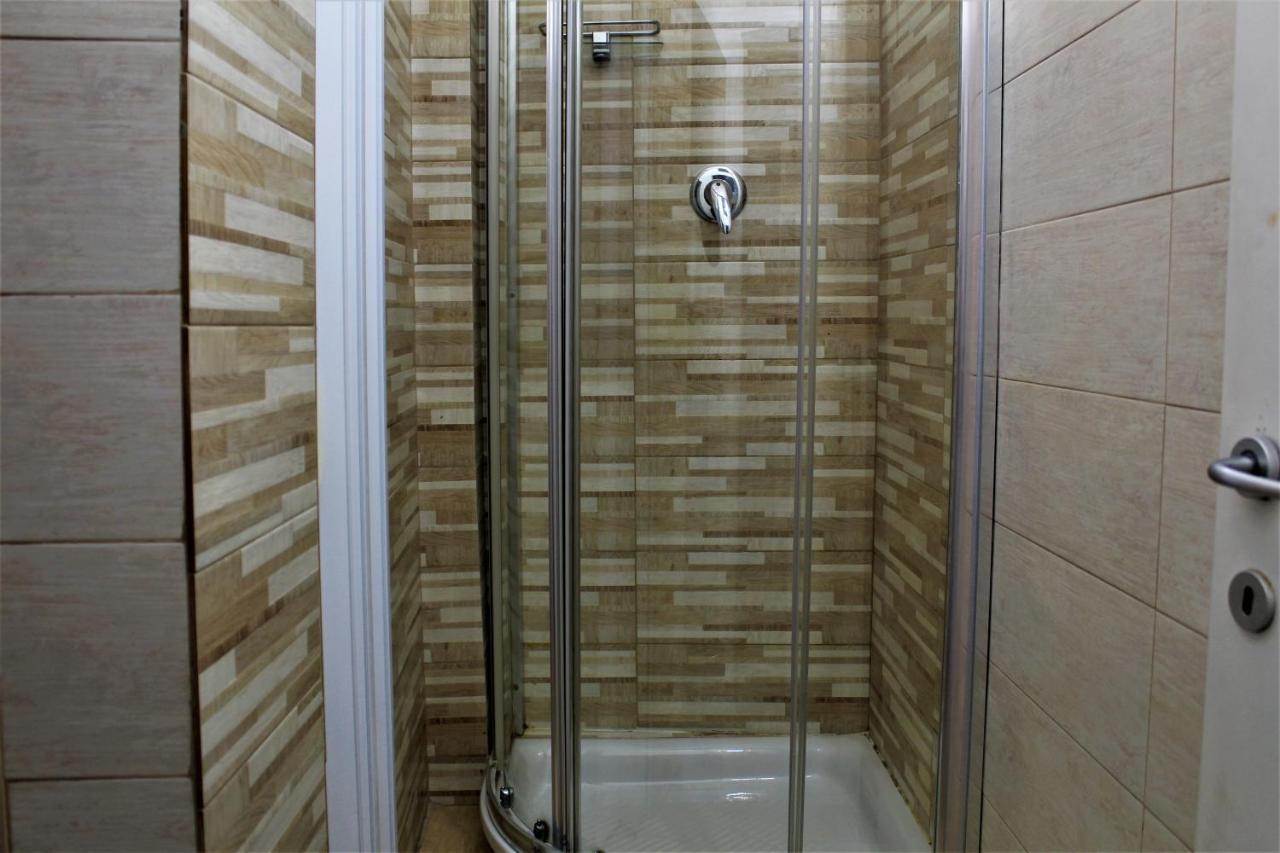 Crystal Ship Apartment *