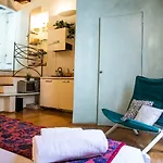 Studio In Tornabuoni Within A Renaissance Building