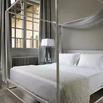 Strozzi Square Amazing House