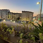 Middle Bridge Apartment