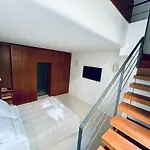 Duomo Studio - Recently Renewed