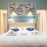 Sant\'Ambrogio Elegant Apartment