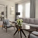 Lungarno Luxury Apartments - By Lungarno Collection