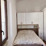 1000 Mt Far From City Center - Dimora Leopolda