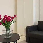 Signoria Tower Apartment