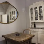Florence Charming Suite