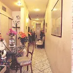 Hotel Mearini
