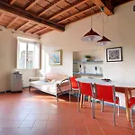 Casa Del Mercato