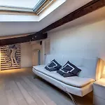 Lungarno Elegance