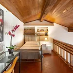 Via Ricasoli Apartment Next To Accademia