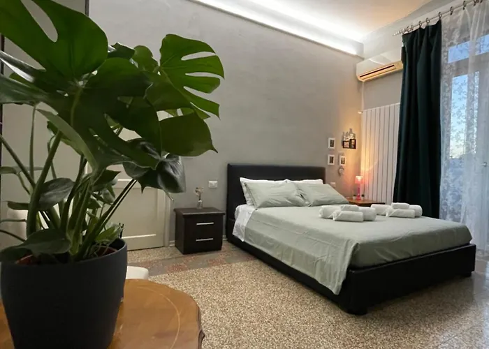 Middle Bridge Apartment