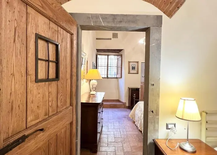 Traditional Central Apartment