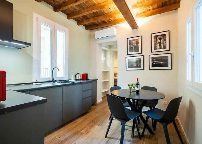 Guelfa 2 Bedrooms, Ac & Wi-Fi