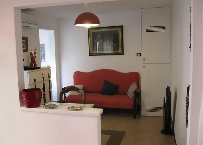 La Corte Del Silenzio
