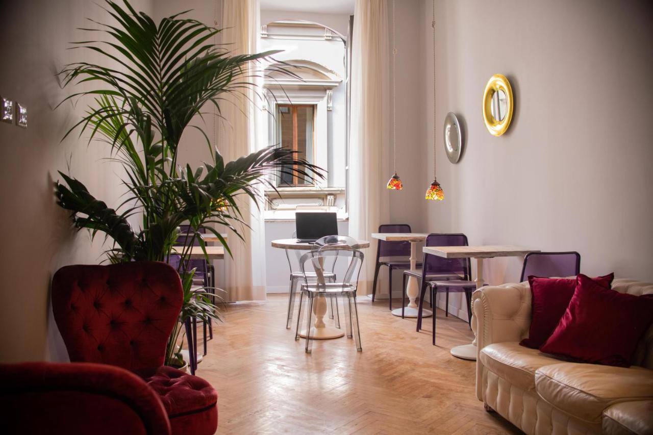 Bed & Breakfast Dimora Sassetti 6 *