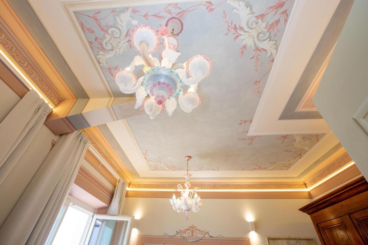 Tortorelli Couette-café 3*