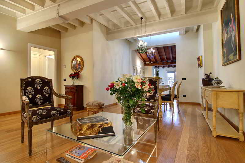 Orlando Palace Florence