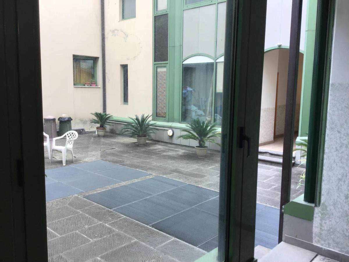 Random At Our Choice Located In Palazzo Rosselli 55 Apartment Florence