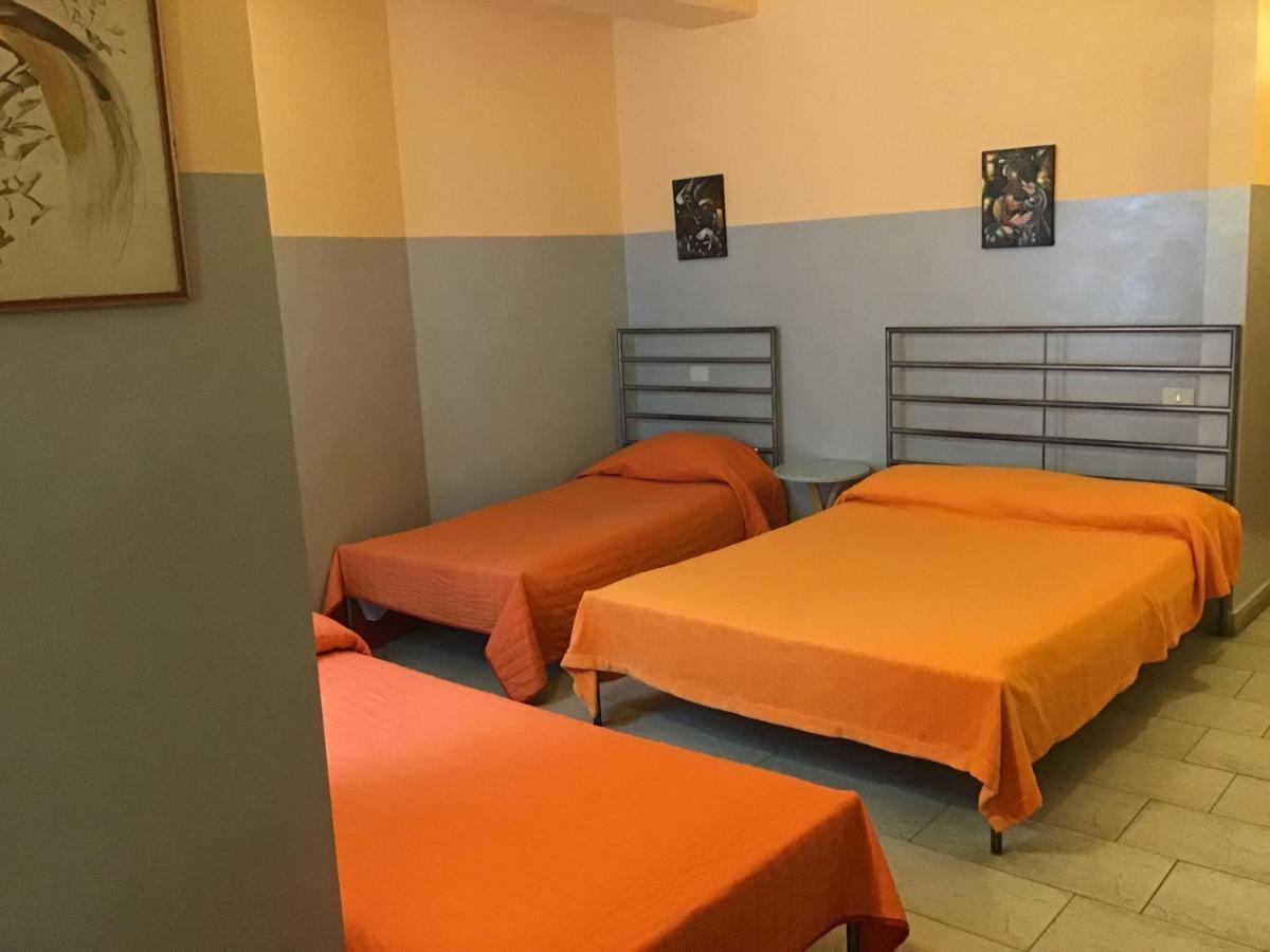 Apartment Random At Our Choice Located In Palazzo Rosselli 55