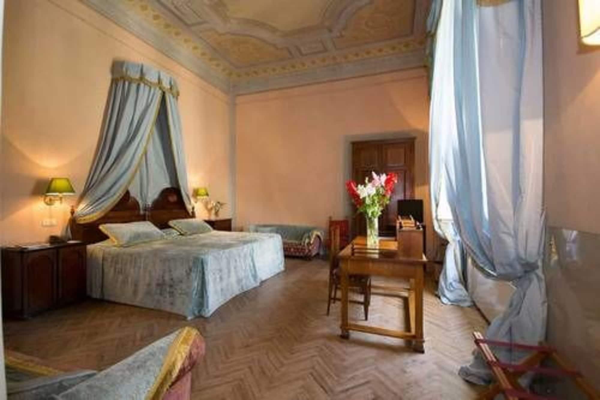 Loggiato Dei Serviti Hotel Florence