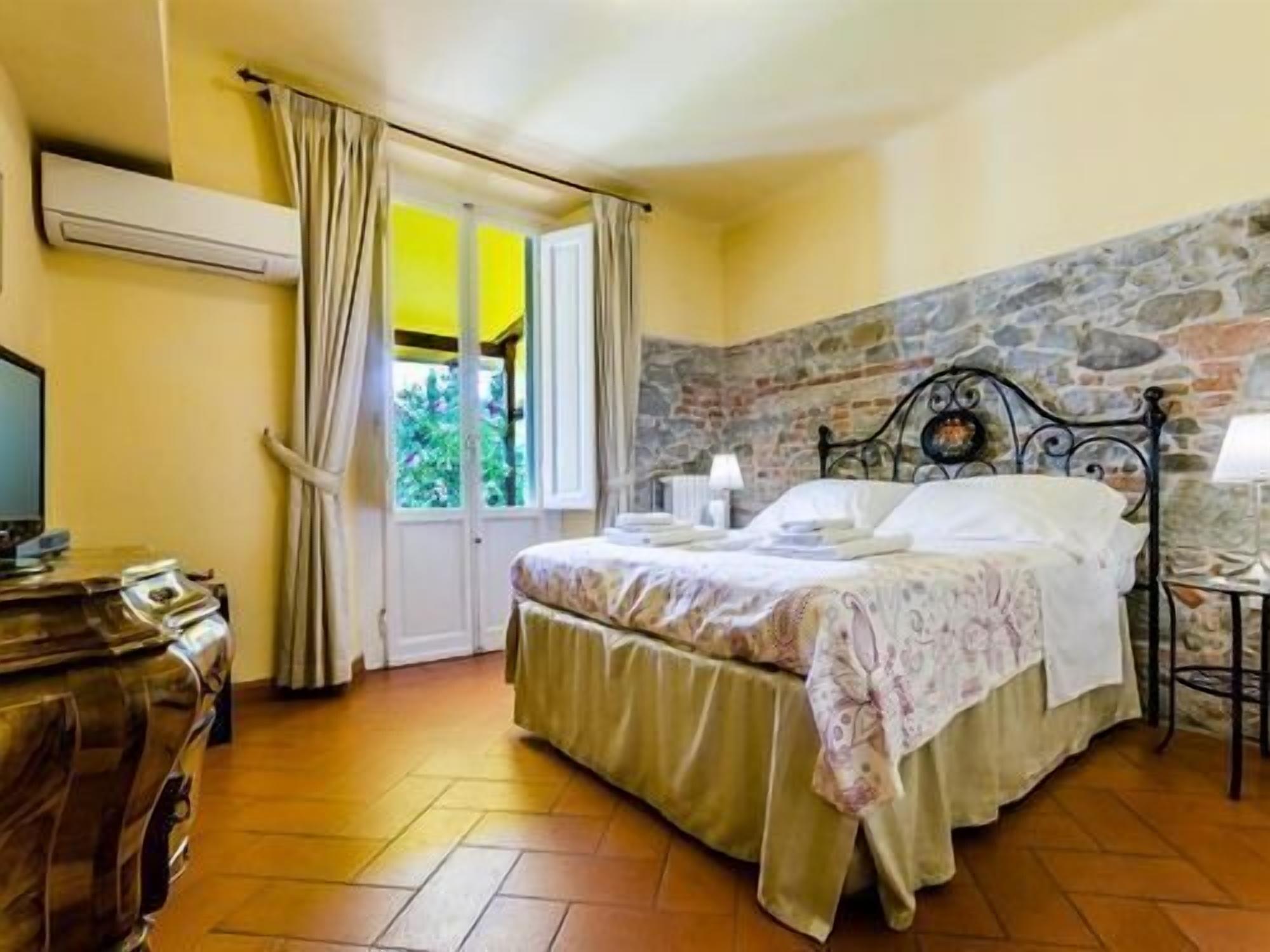 Couette-café Sangaggio House 3*