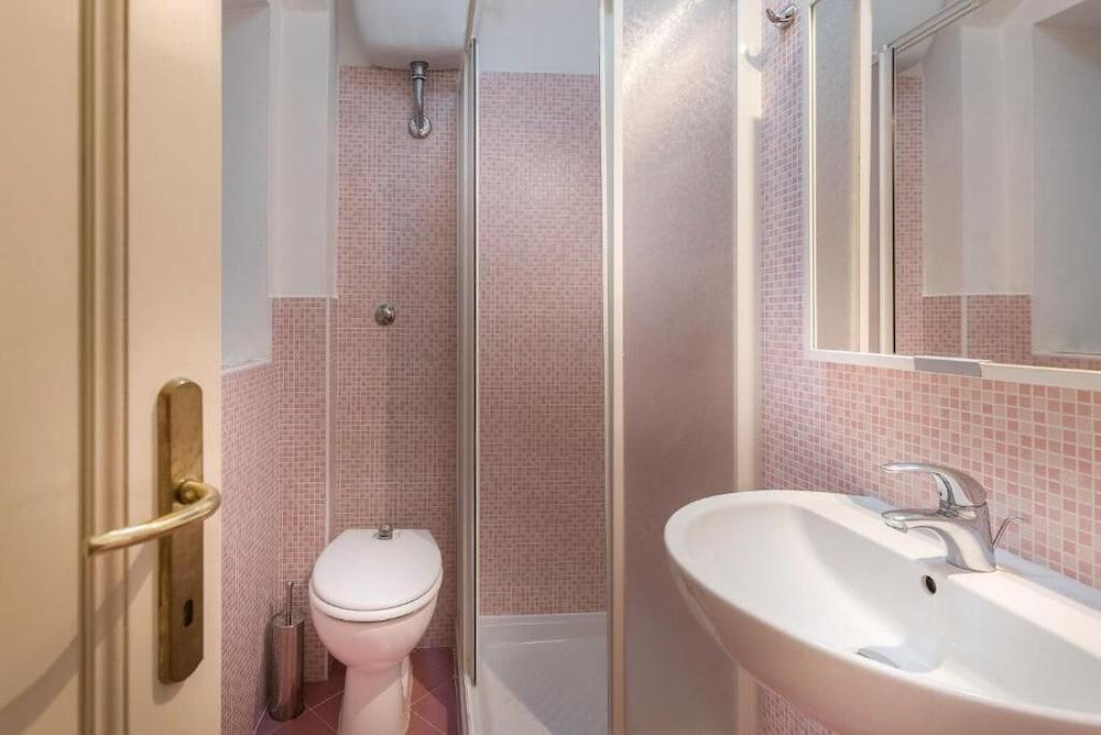 Residenza Conte Di Cavour&luxury Rooftop 3*