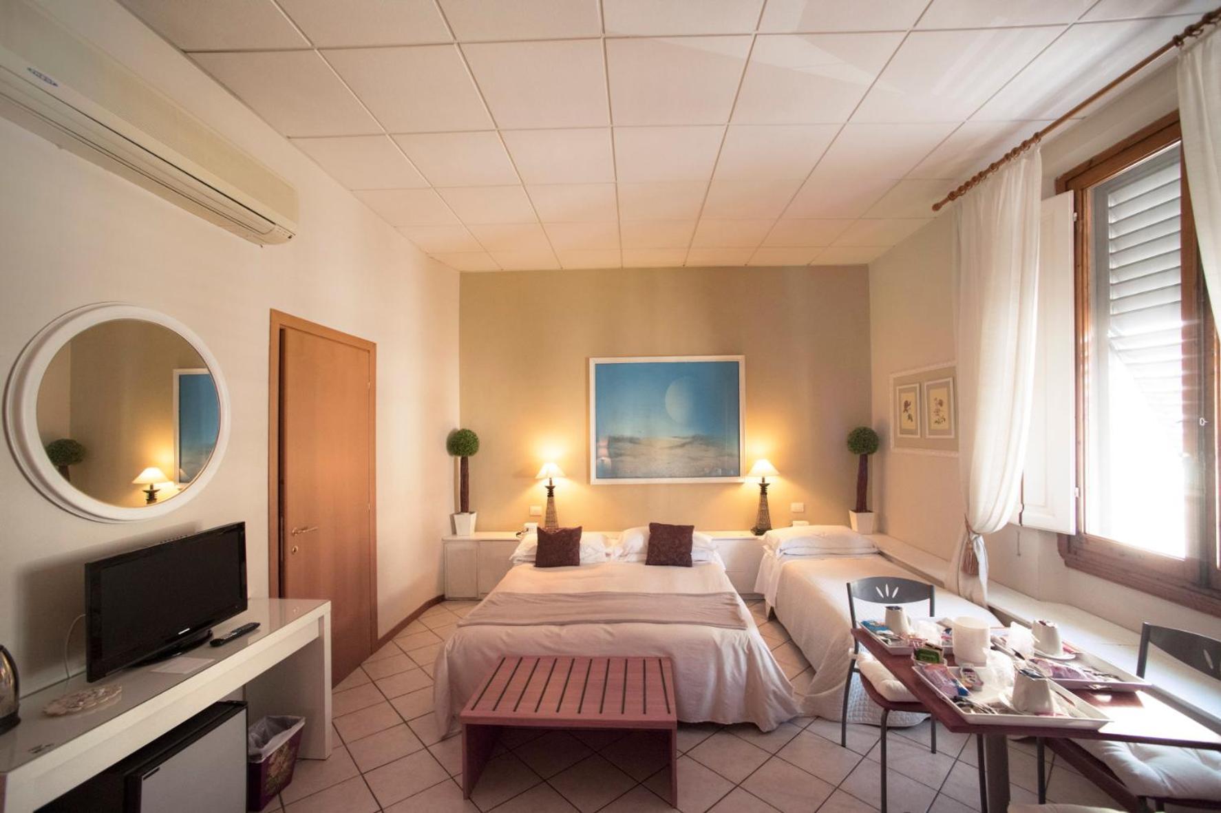 Bed & Breakfast Residenza Manzoni 3*