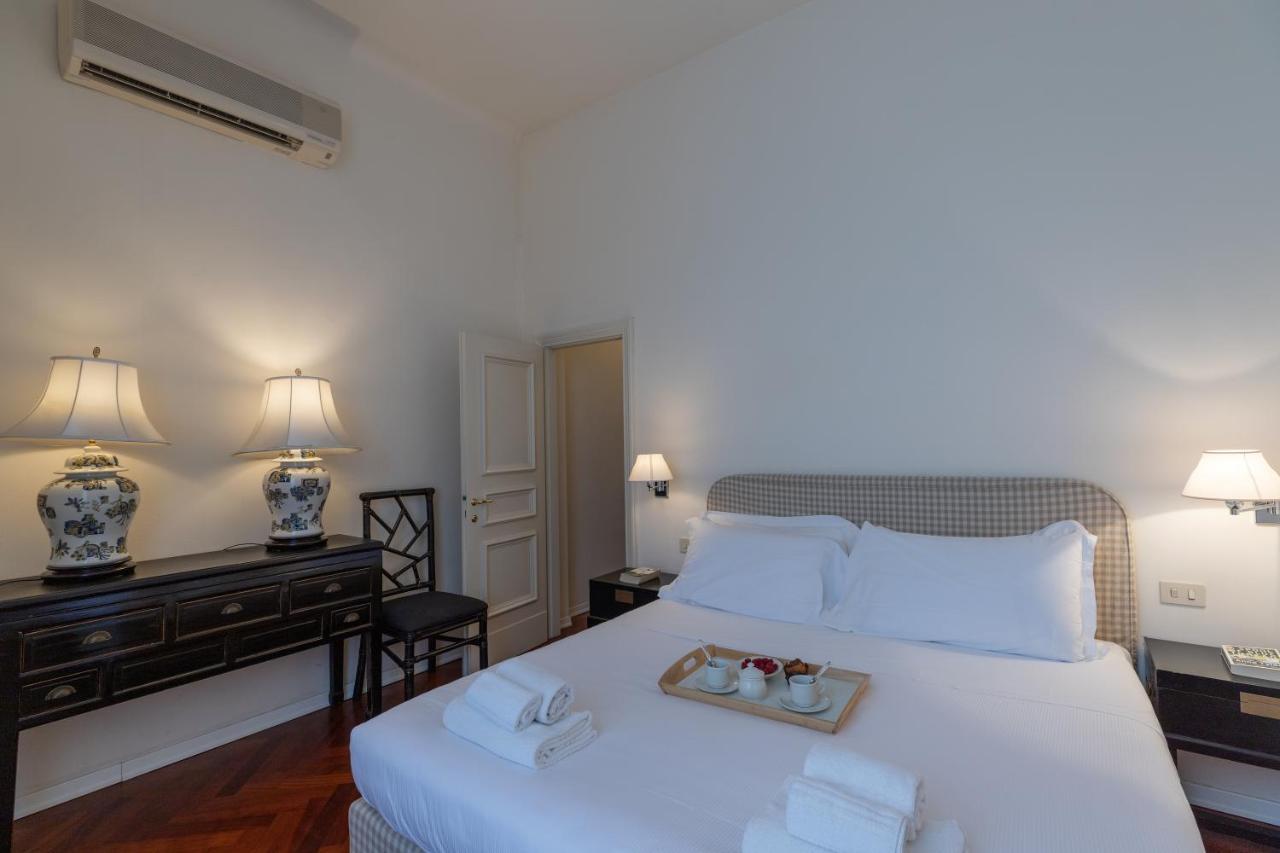 Seta Spacious Next To The Duomo Apartment