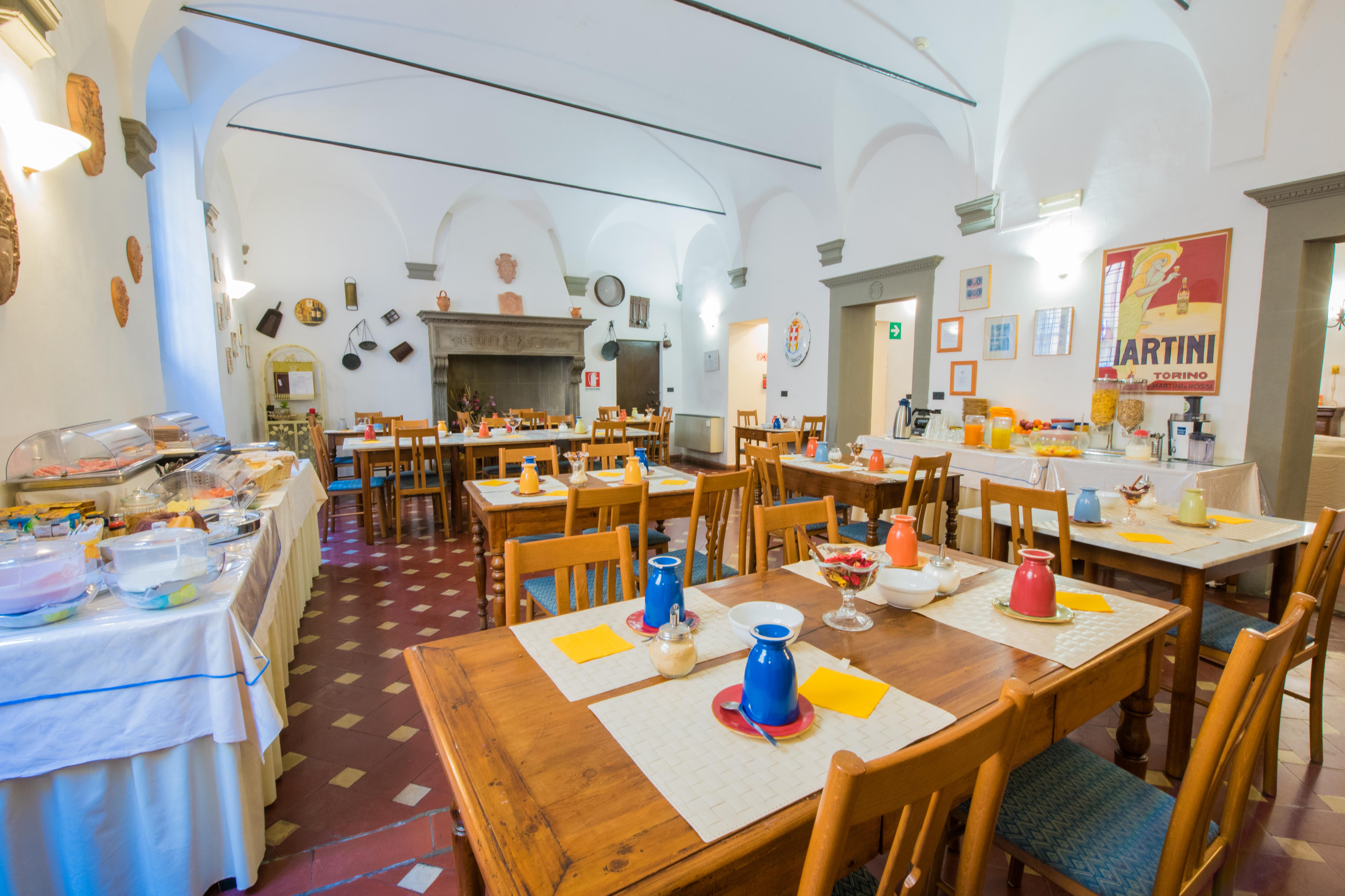 Vasari Hotel 3*