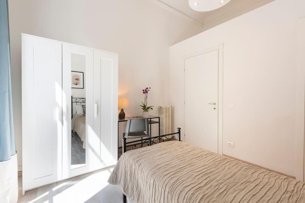 Apartment Florence-4 Bedroom In Pellicceria *