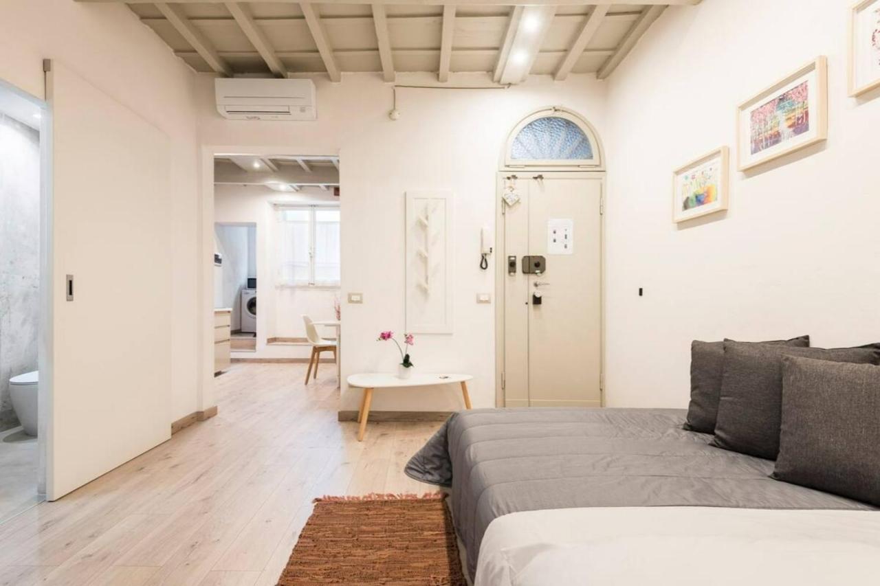 Cozy Near Ponte Vecchio Apartment Florence
