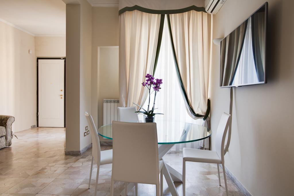 Kometa & Apartment Florence