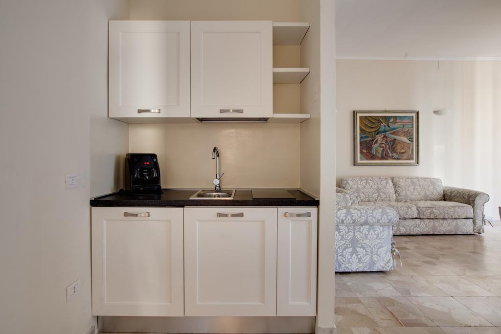 Kometa & Apartment *