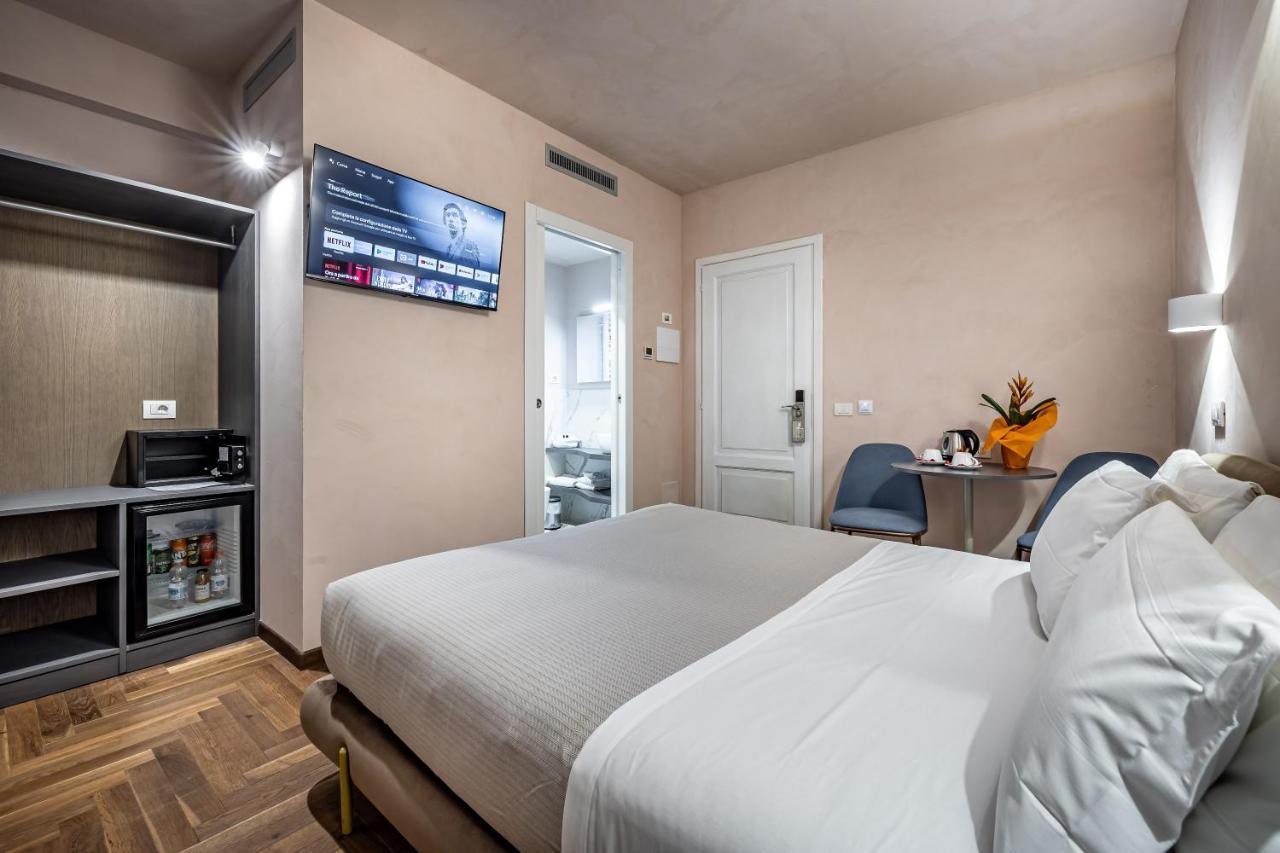 La Scaletta Al Ponte Vecchio 4*