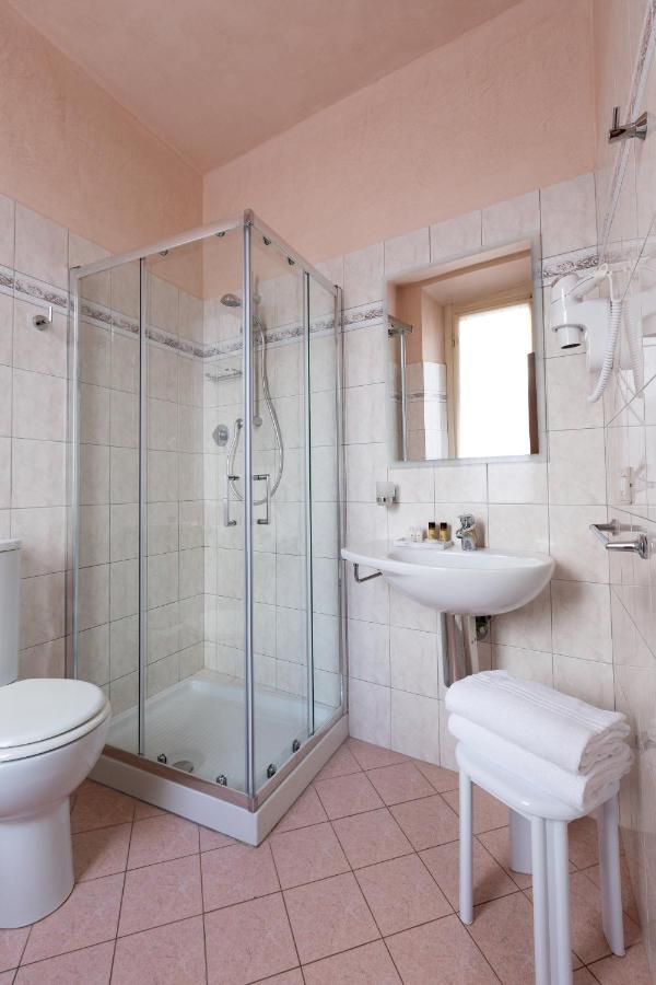 Guest house Aramis 2*