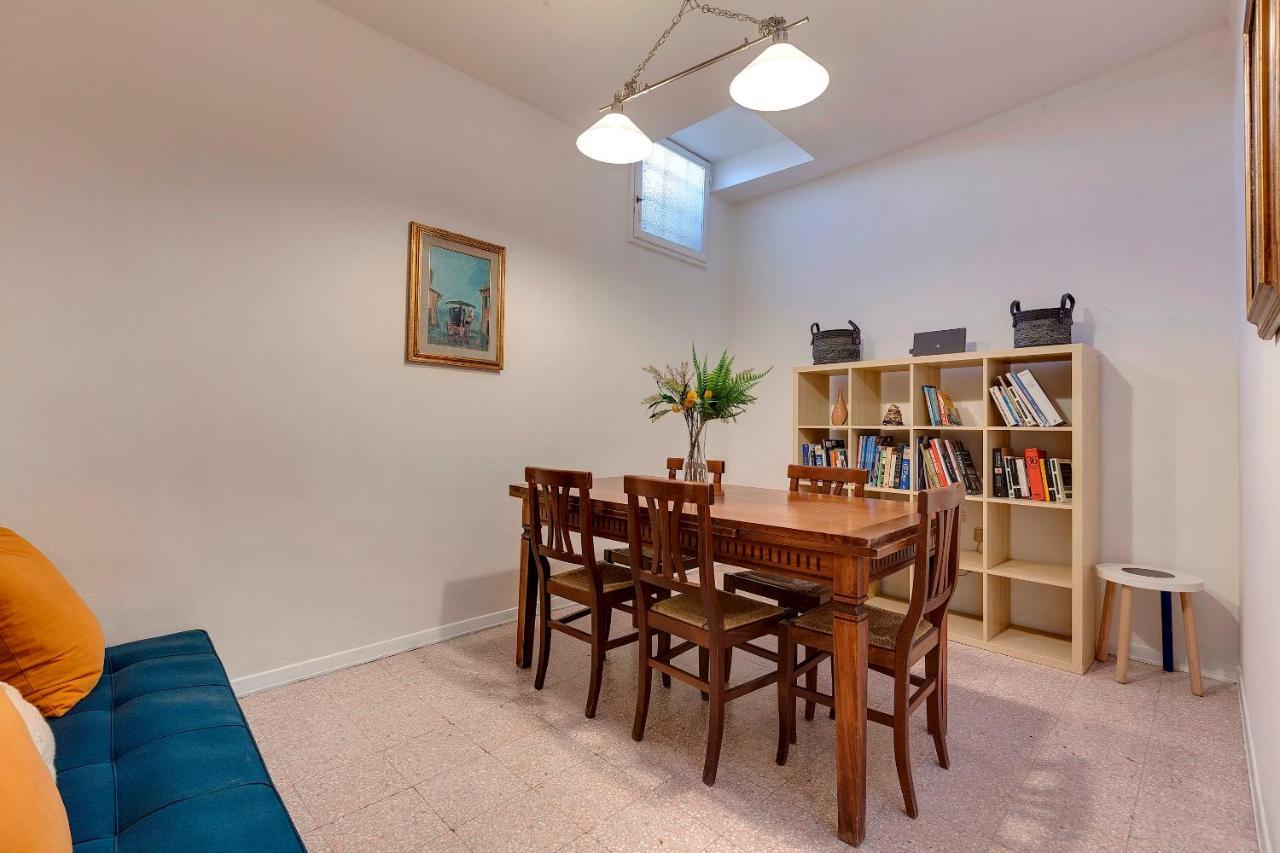 Appartement Greci 16 Iii