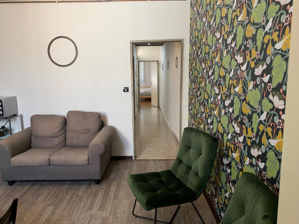 Apartment Faenza 79 Florence
