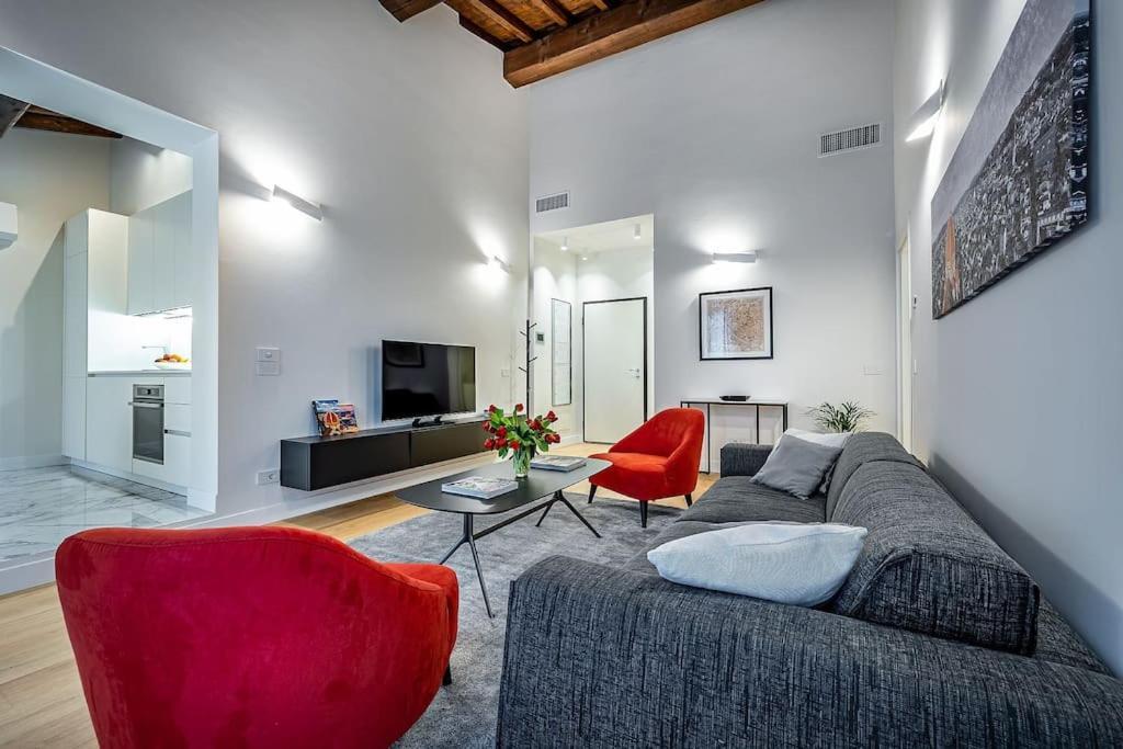 Top Floor With Duomo View Apartment