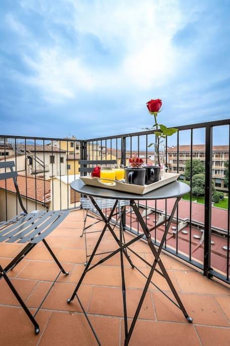 Top Floor With Duomo View * Florence