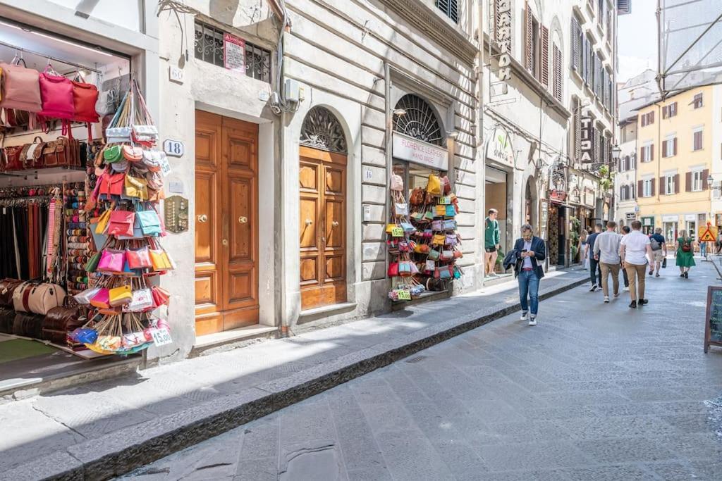 Apartment Uffizi Gallery In The Heart Of The Florence