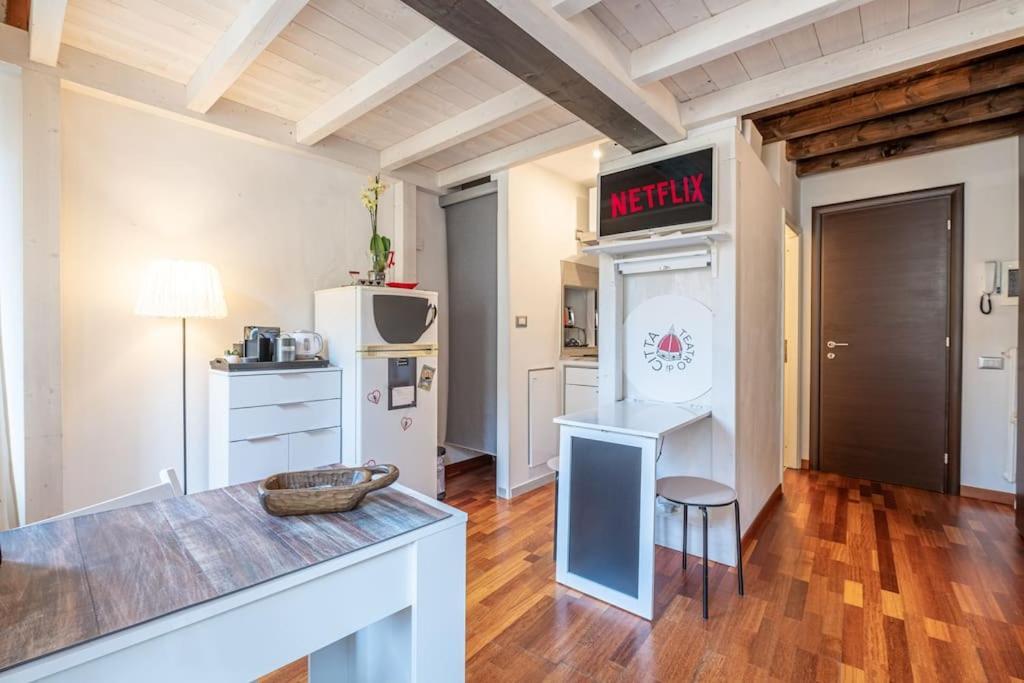 Uffizi Gallery In The Heart Of The Apartment *