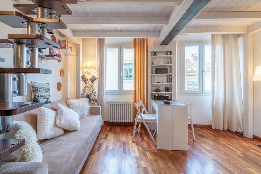 Uffizi Gallery In The Heart Of The Apartment *