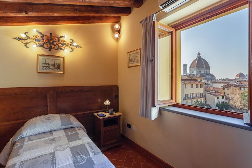 Palazzo Graziani Florence