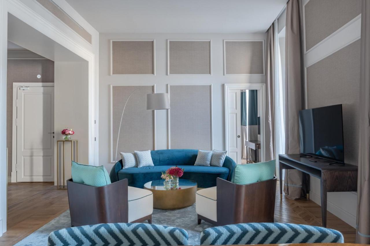 Palazzo Signoria Luxury 5 - Nettuno Apartment Florence