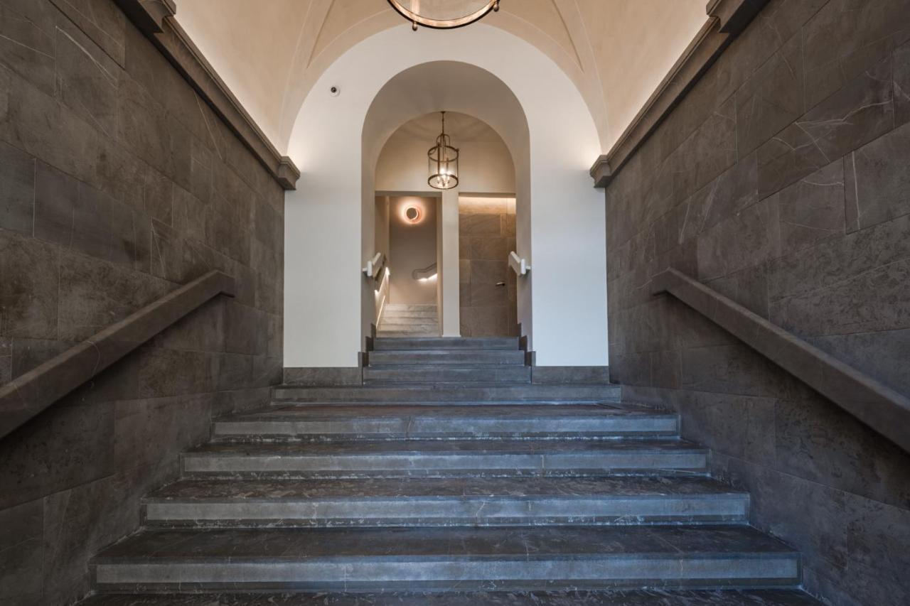 Palazzo Signoria Luxury 5 - Nettuno Apartment Florence