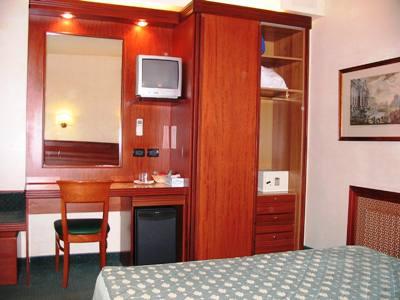 Alamanni Hotel 3*