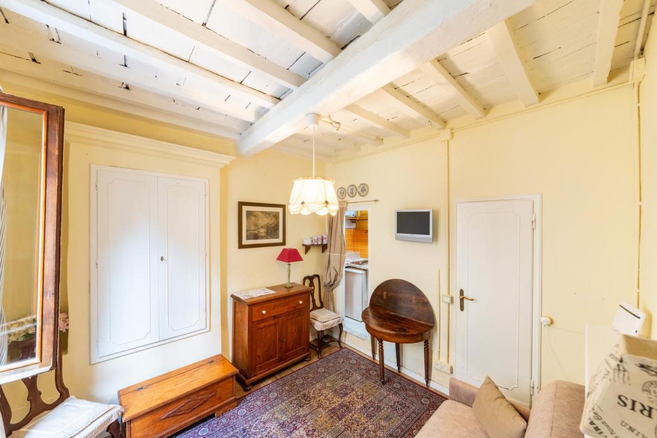 Apartment La Casa Di Poldina - Santo Spirito Sweet Florence